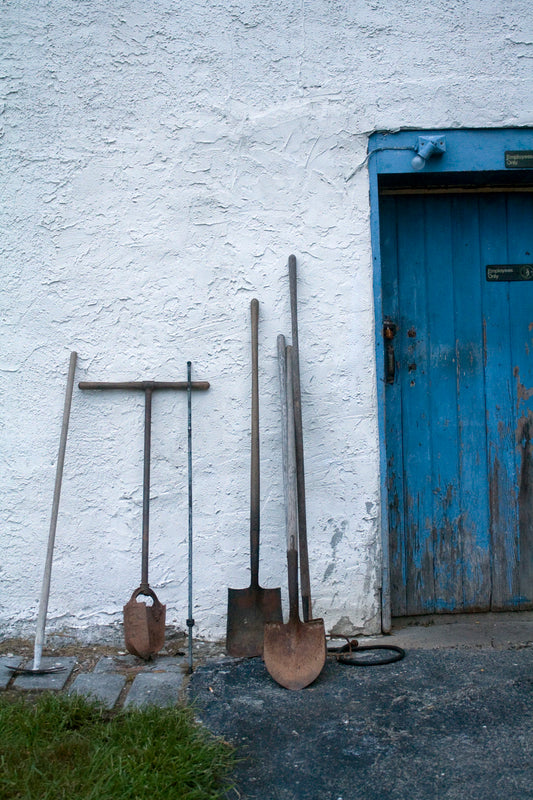 Maximize Efficiency with a Dedicated Garden Tool Area